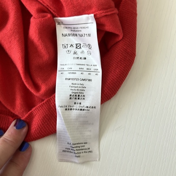 Giorgio Armani Cashmere Short Sleeve Crewneck Shell Sweater - Picture 7 of 8